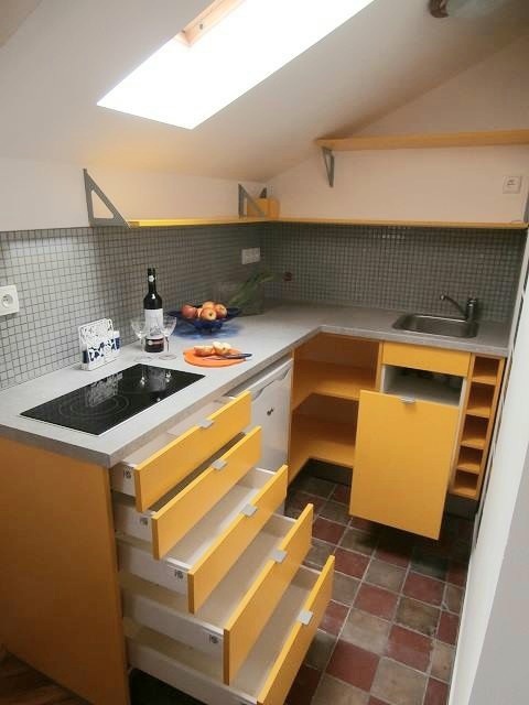 Pronájem bytu 1+kk (28 m2), Praha 10 - Vinohrady - 4