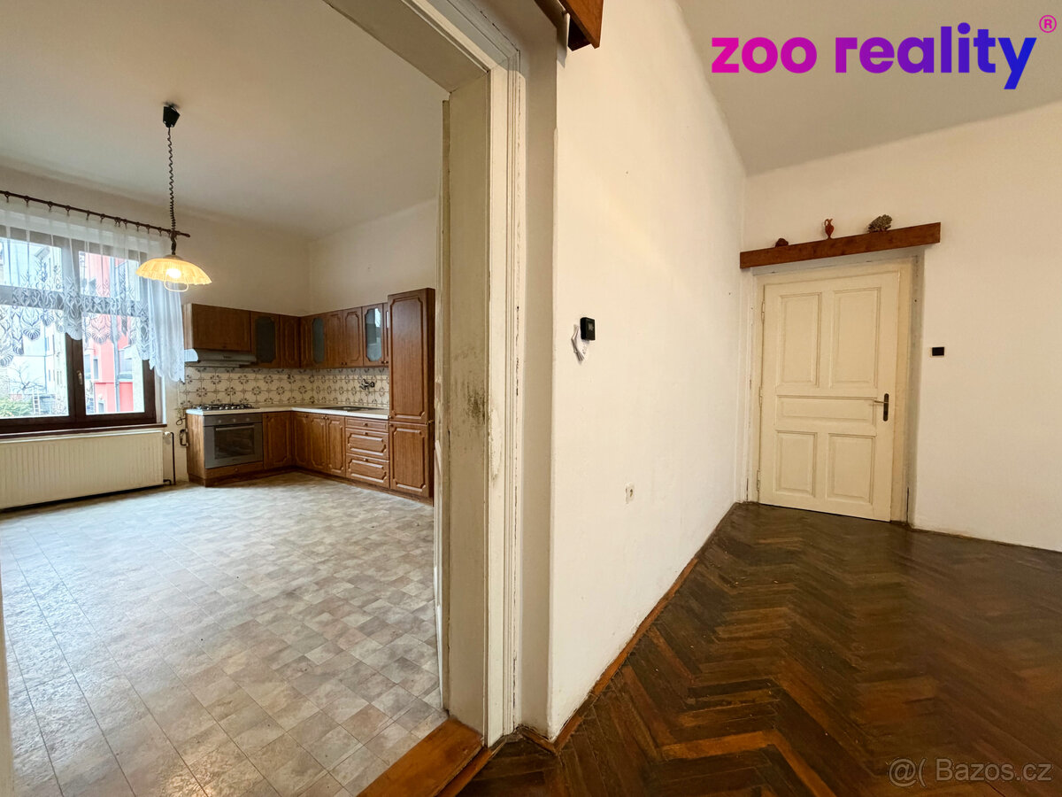 Prodej rodinného domu, 200 m2, Chomutov, Legionářská ul. - 4