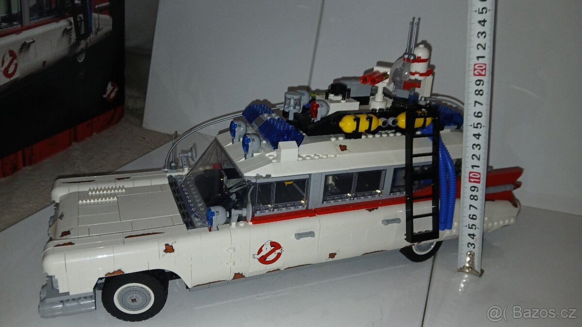 LEGO 10274 Ghostbusters Ecto 1 - 4