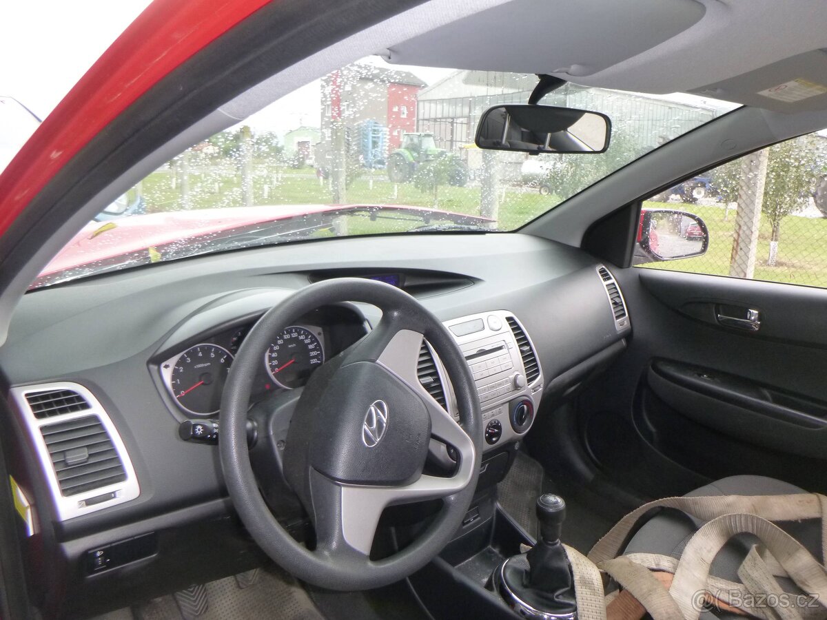 Hyundai i20 1.2 57kW,r.v.2011 - 4