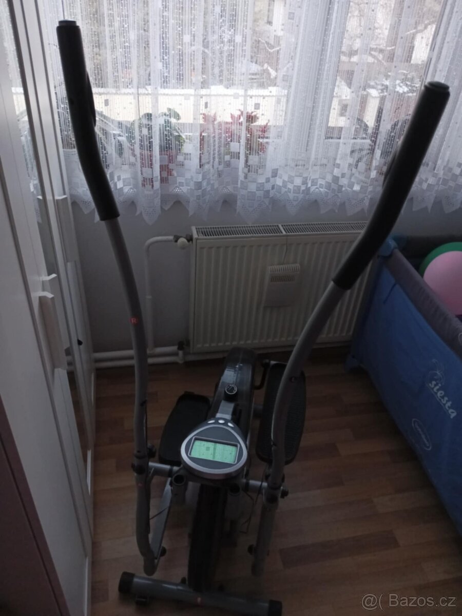 Eliptický trenažér (Orbitrek) – skvělý stav - 4