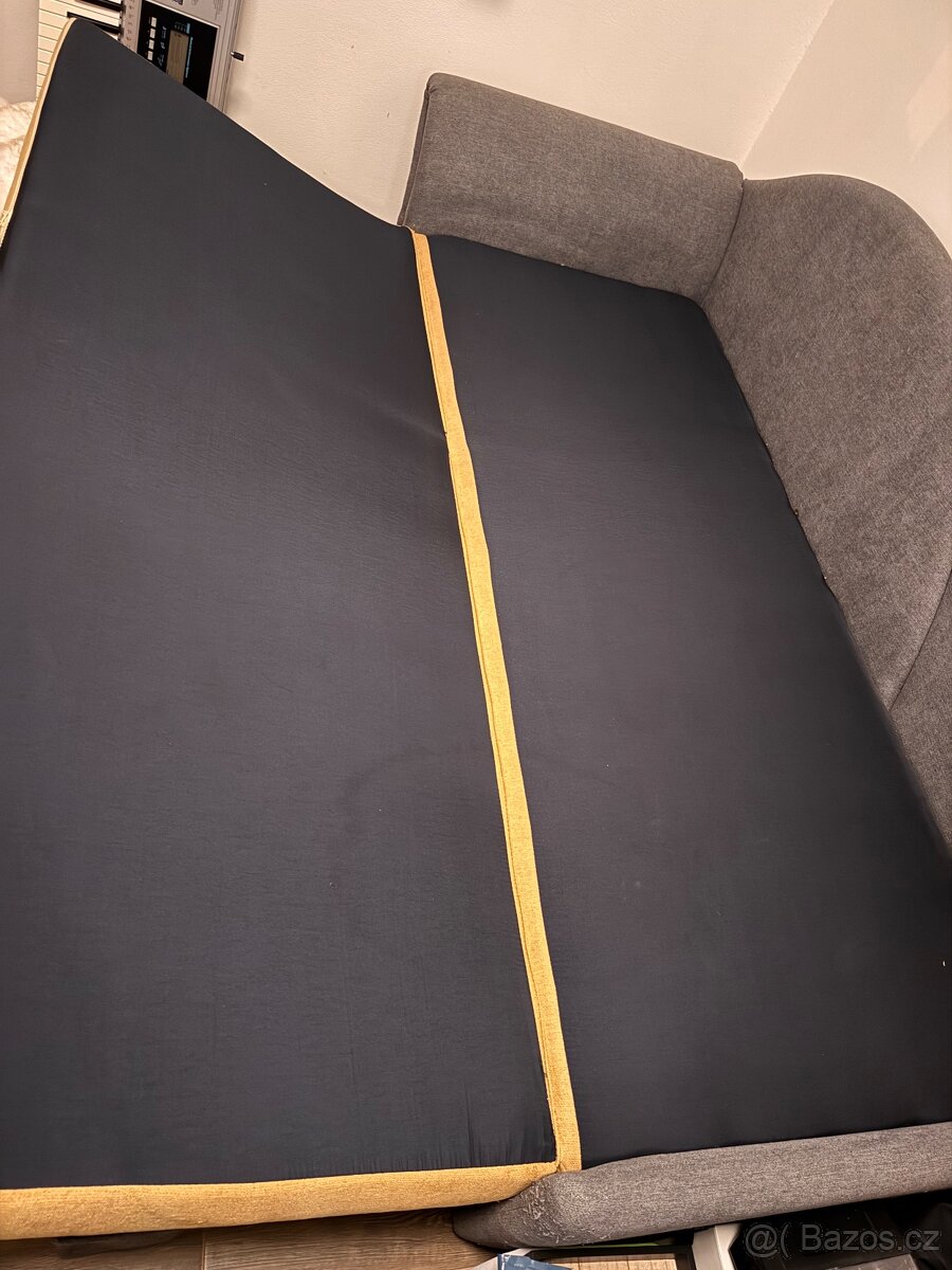 Rozkládací gauč - 4