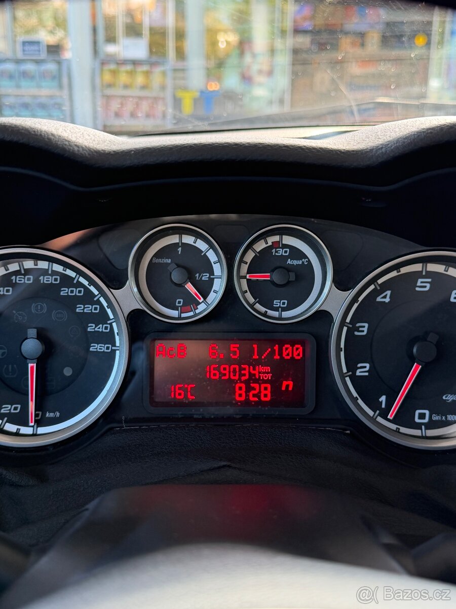 Alfa Romeo MiTo 1.4i,Manuál,2009,169tis.Km. - 4