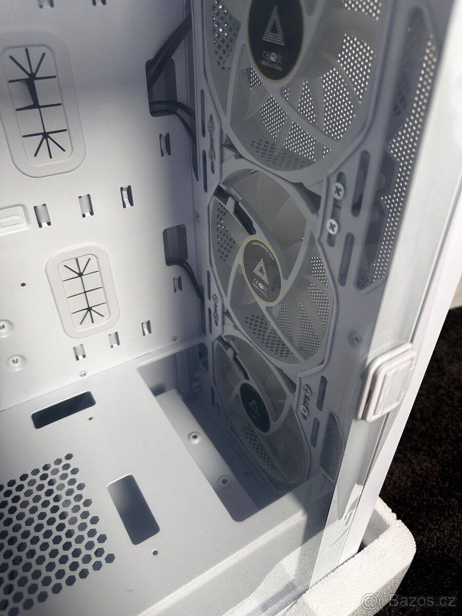 Montech AIR 100 ARGB - White - 4