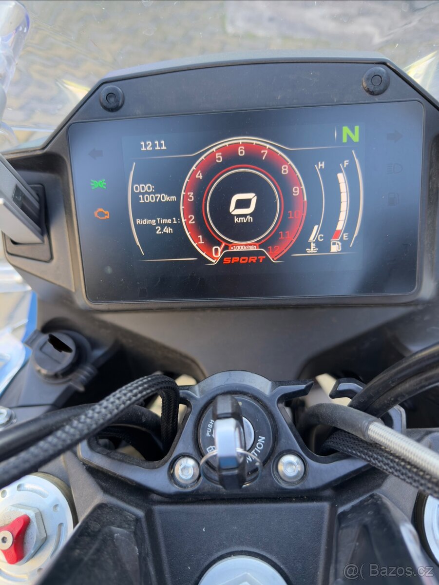 CFmoto 650mt premium - 4