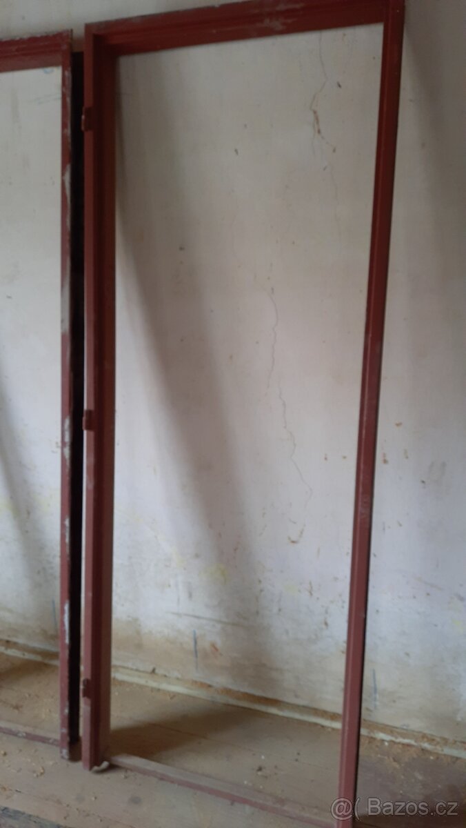 Kovové zárubně 2x70 1x60 - 4