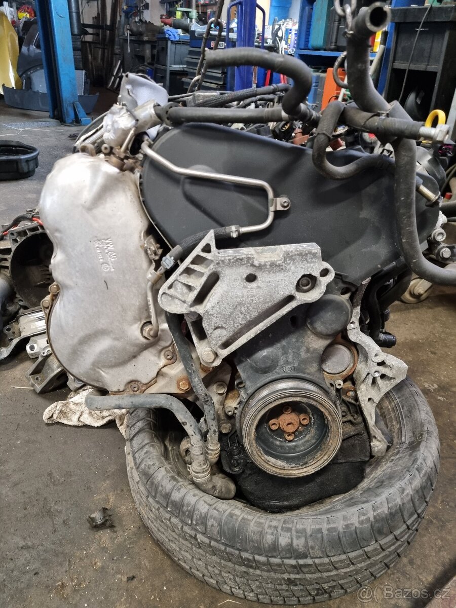 Golf VII 2,0tdi motor - 4