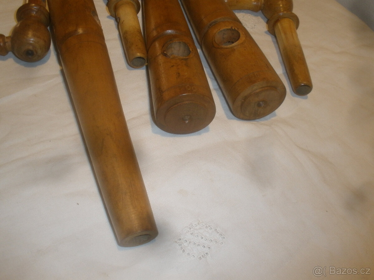 Staré dřevěné pípy do sudu - 4