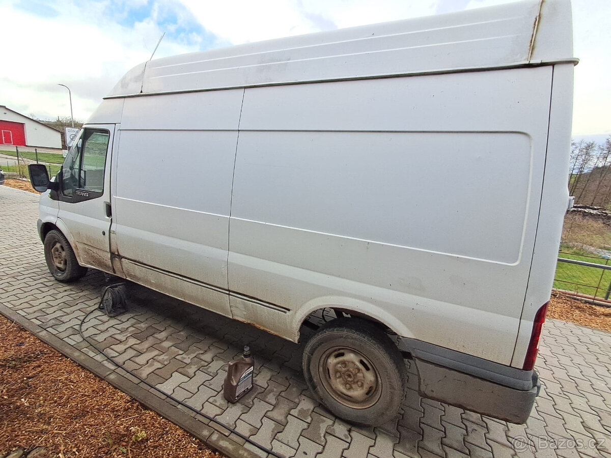 ford tranzit,2.4,74kw - 4