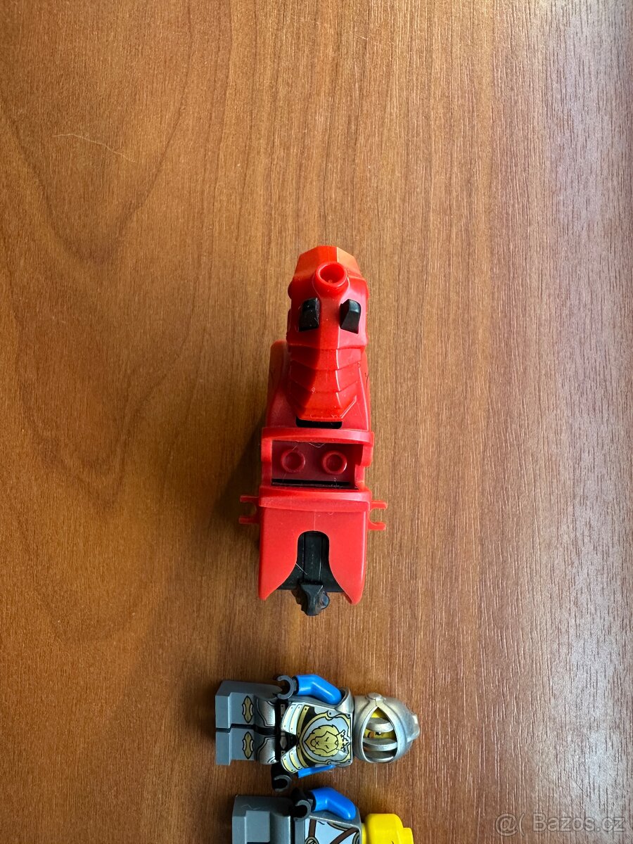 LEGO Castle Figurky + kůň (70402) - 4