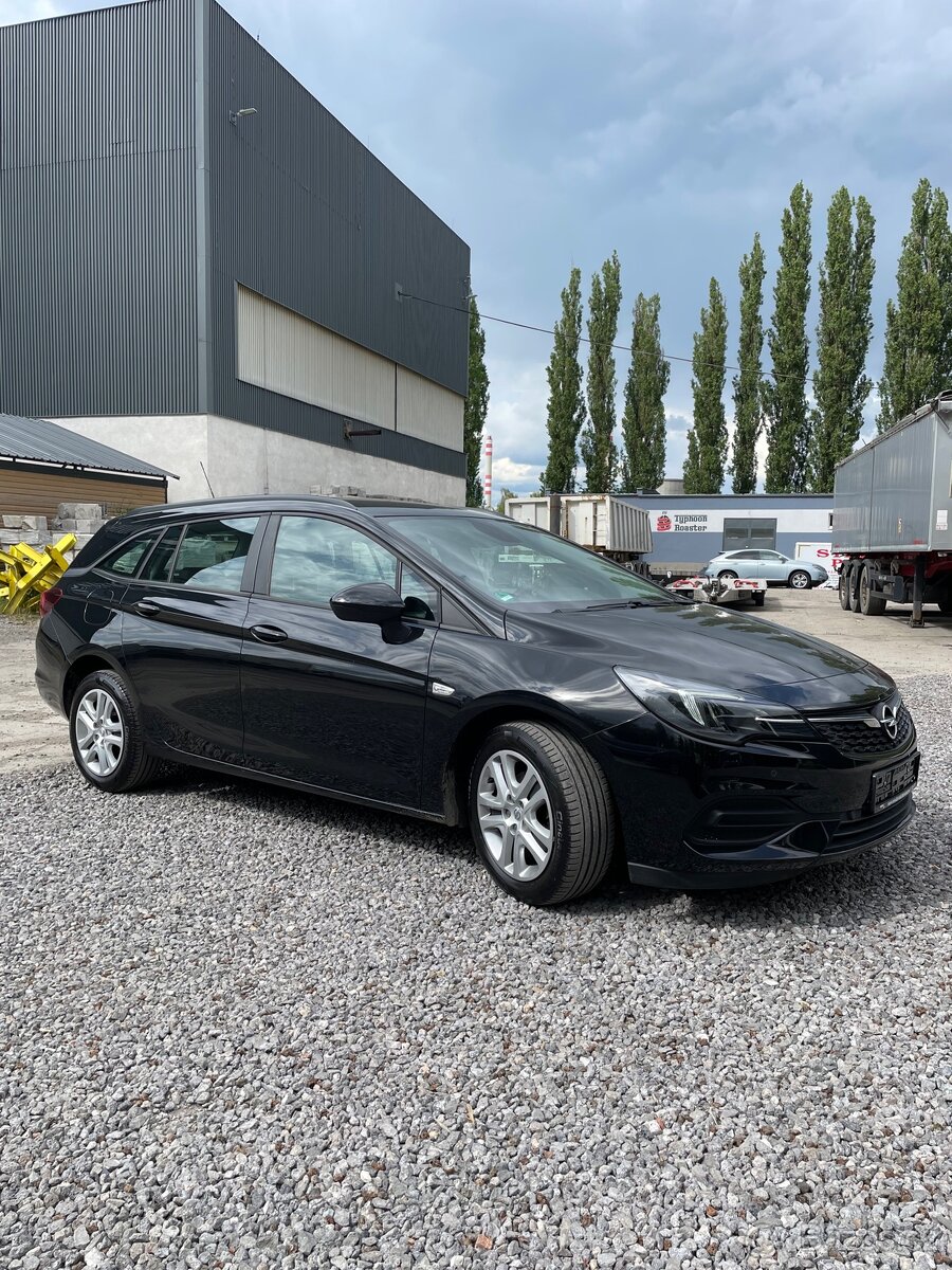 Opel Astra K - 4