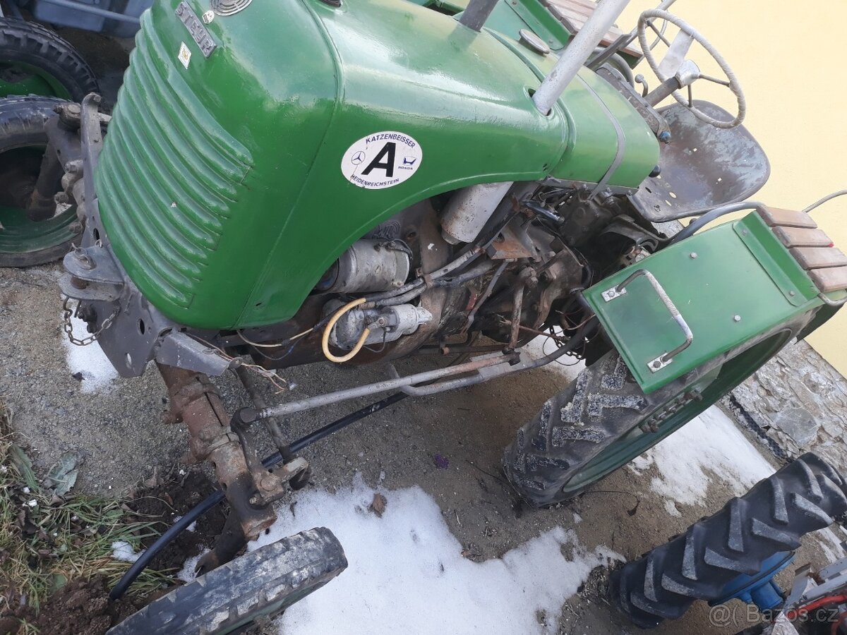 Traktor veteran - 4