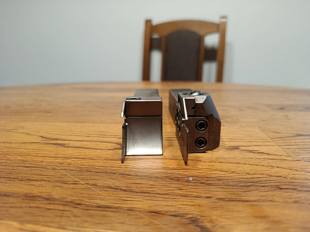 Dva upichovací nože (držáky VBD plátků) 25×25 - 4