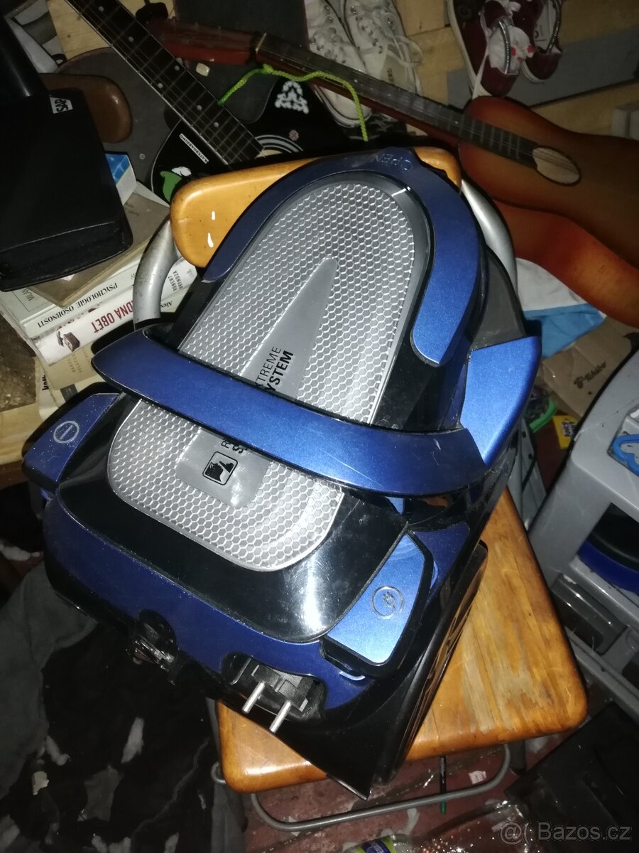 Vysavač Rowenta RO7681EA - bezsáčkový - 4