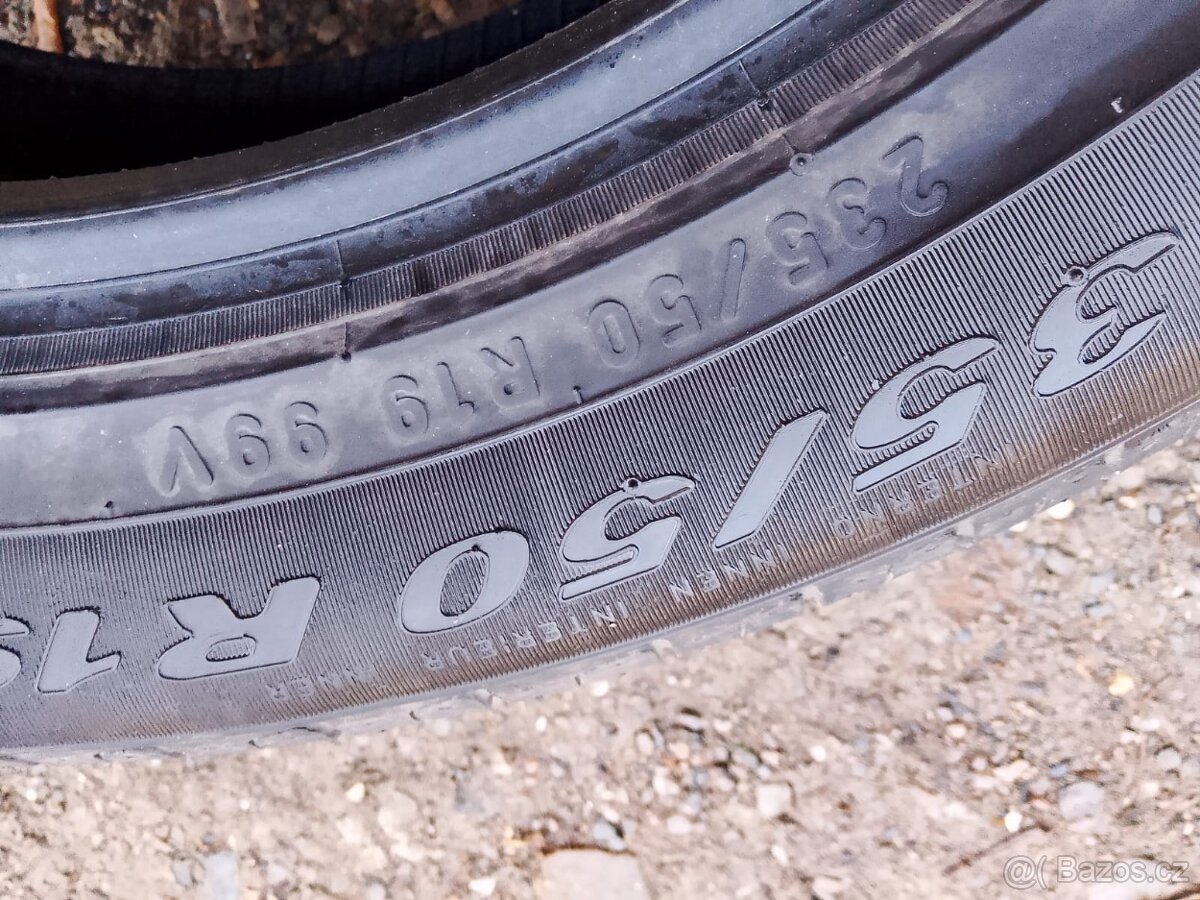 235/50/19 99v Pirelli - letní pneu 2-4ks - 4