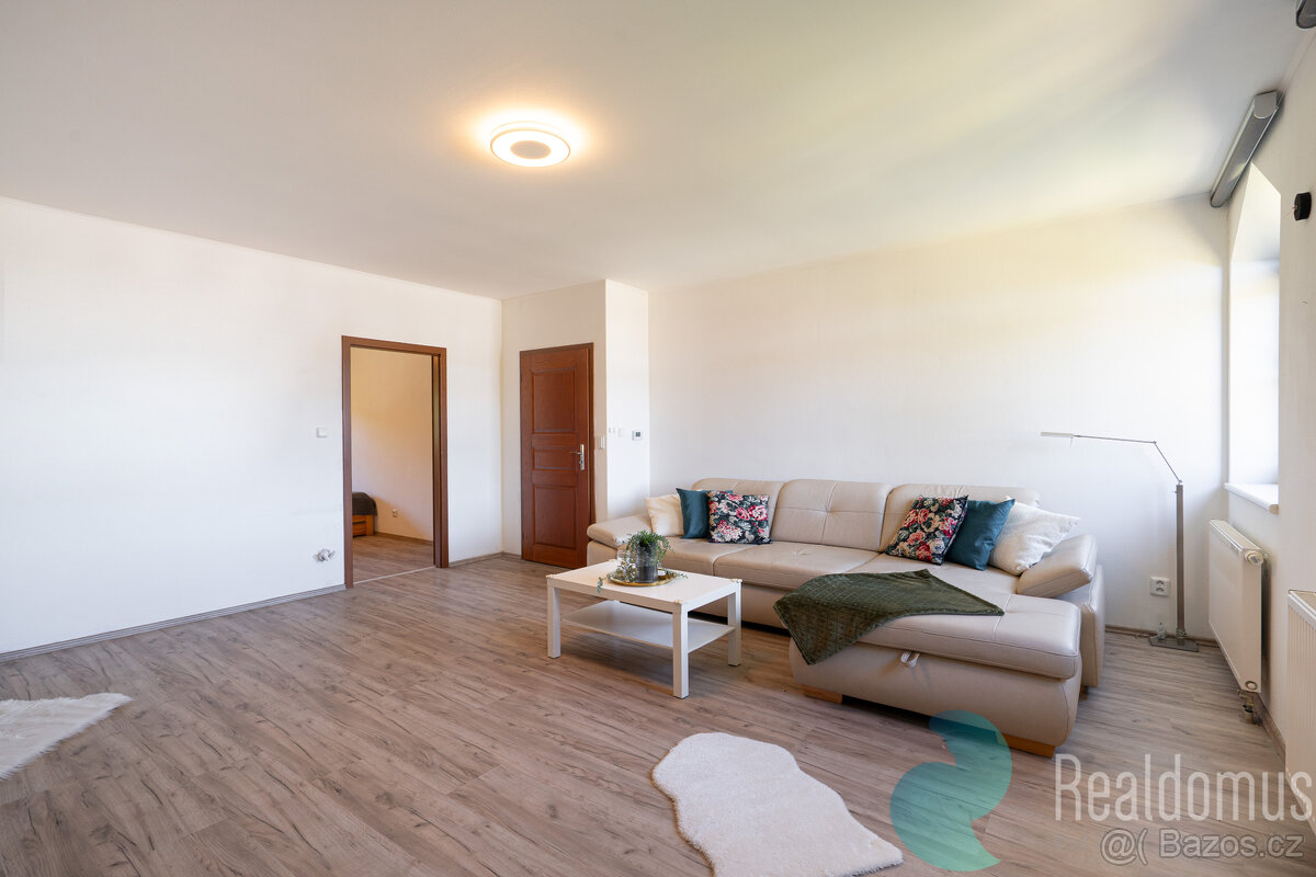 Prodej, rodinný dům s obchodním prostorem, Lipno nad Vltavou - 4