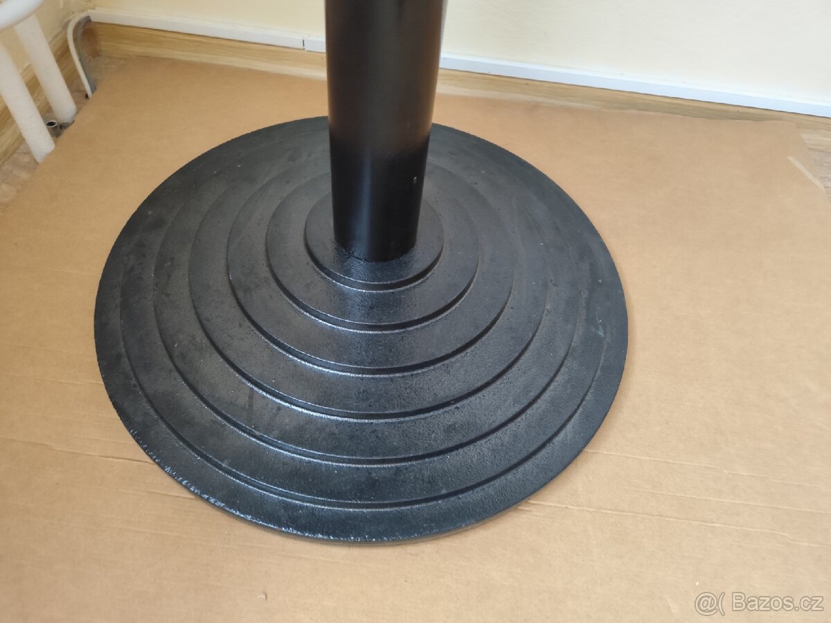 Nový kulatý barový stůl. - 4