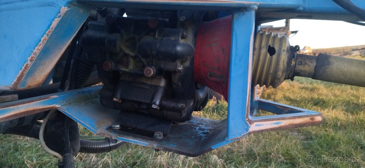 Prodám polní postřikovač NAPA - 4