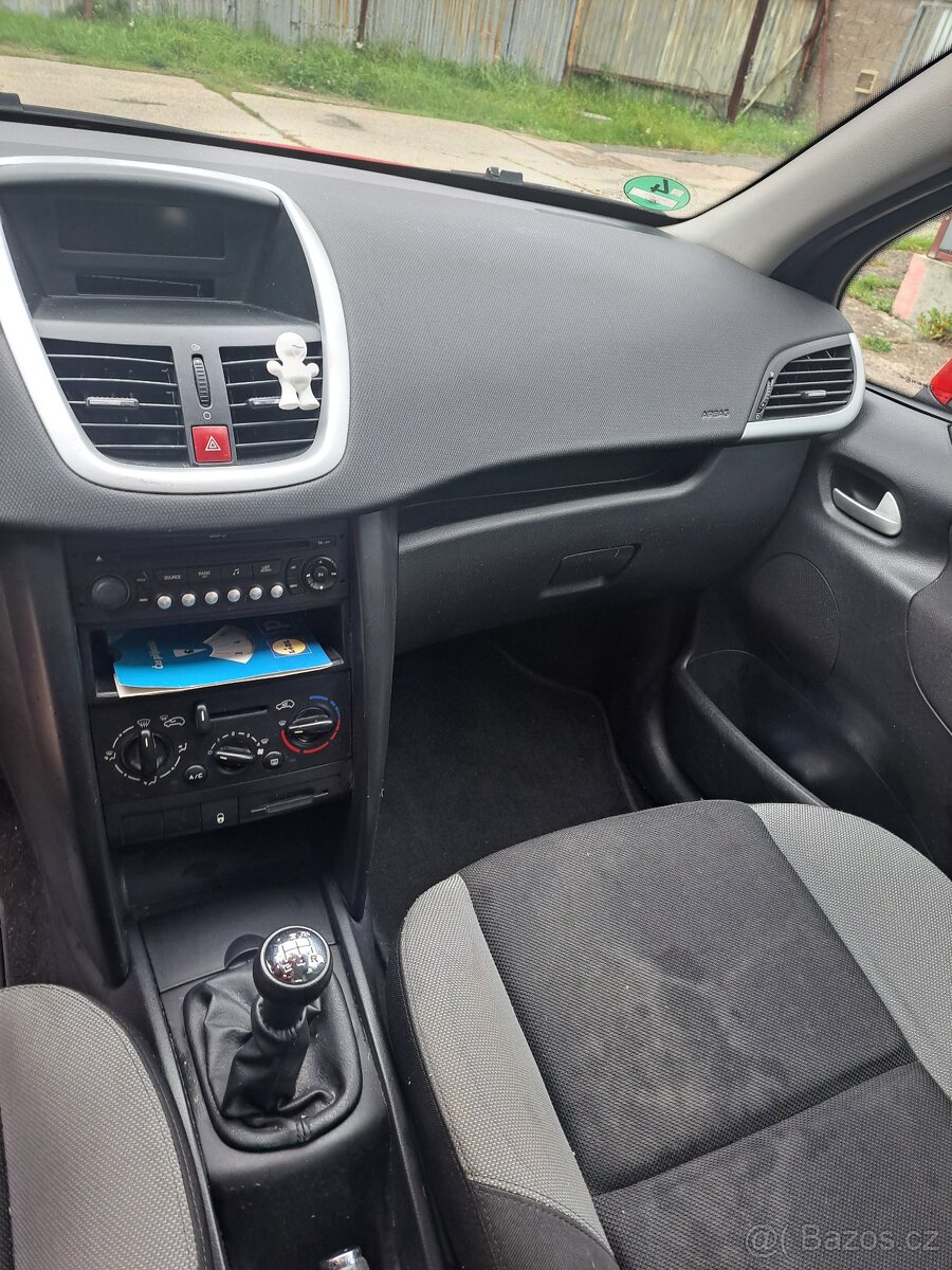 Peugeot 207, 1.4 - 4