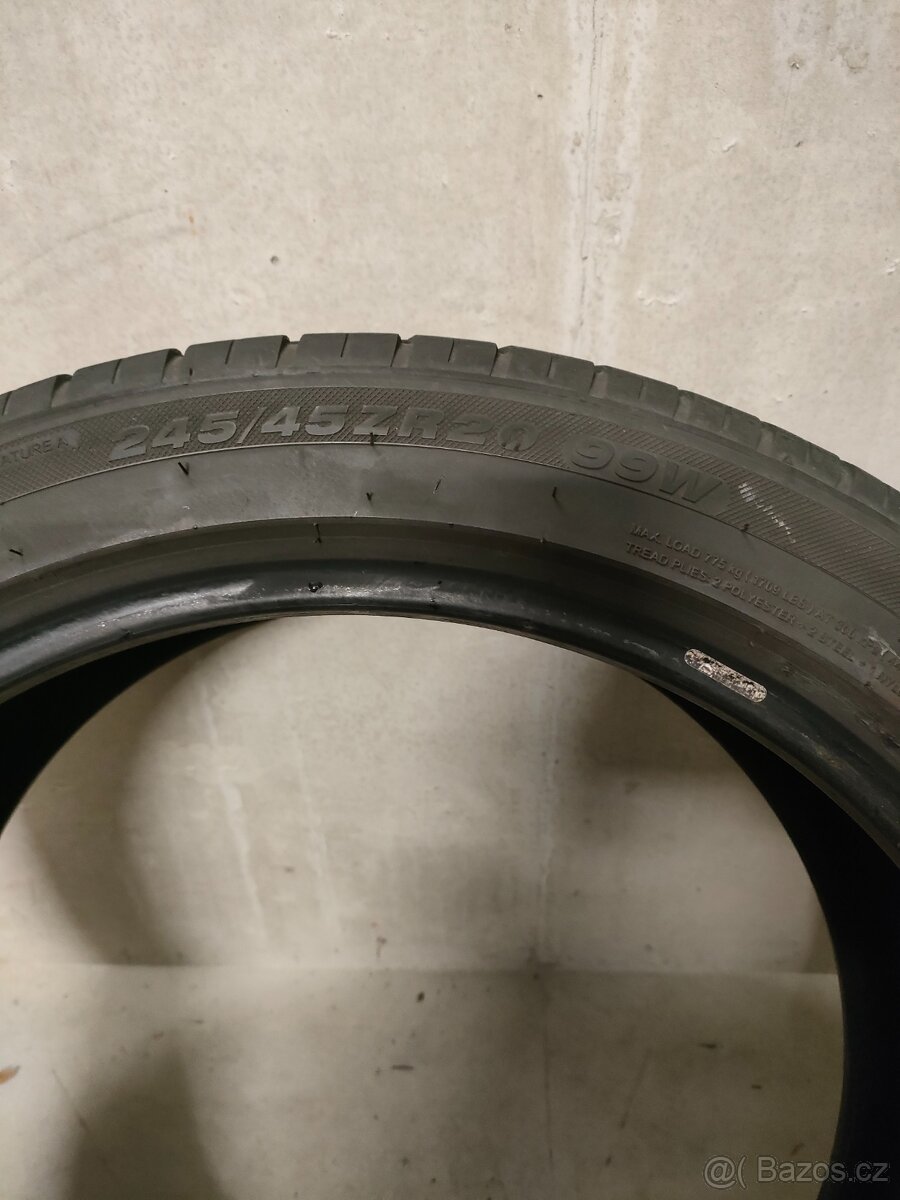Sada 245/45R20w - 4