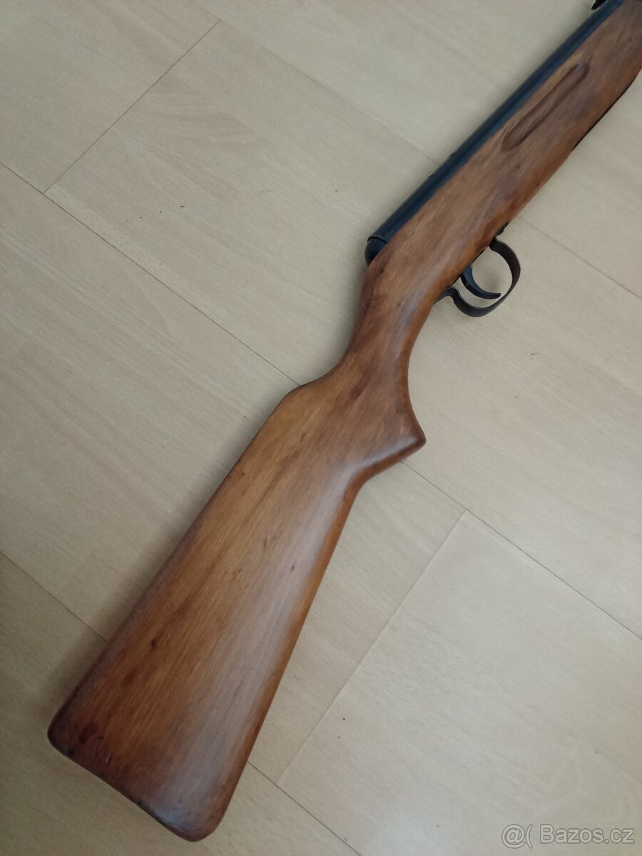 Vzduchovka Slávie. - 4