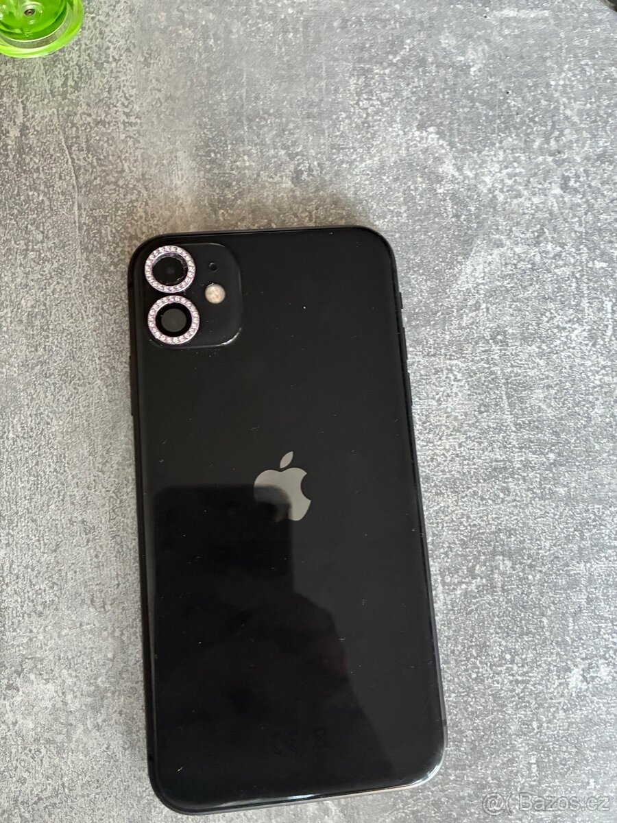I phone 11 - 4