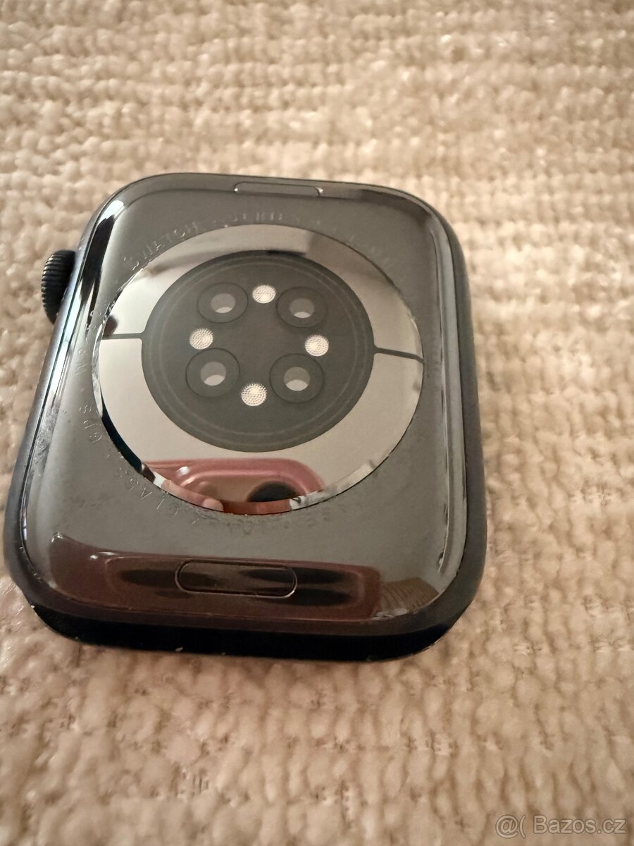 Apple watch series 9 - 4