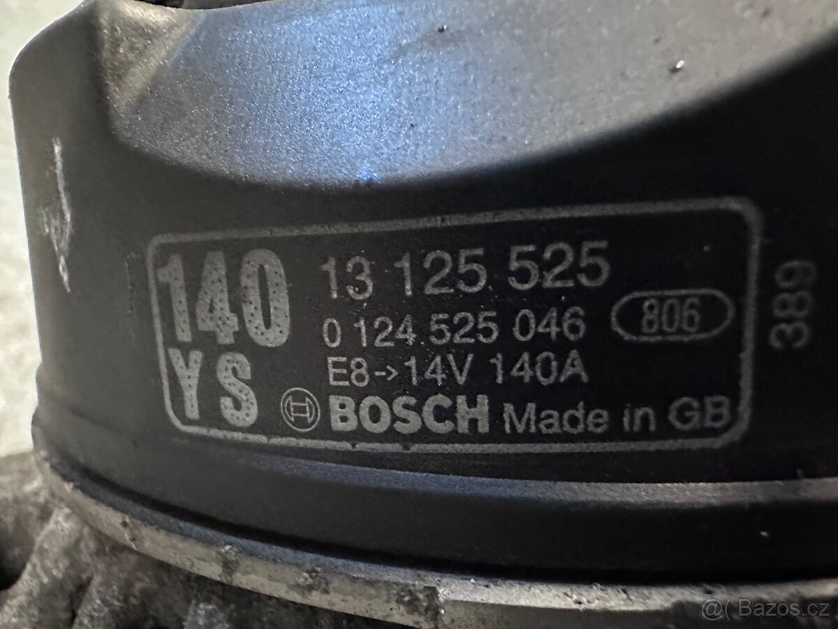 Opel Signum Vectra 3.0CDTi Turbo a příslušenství motoru - 4