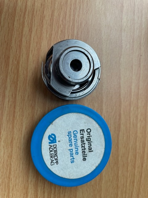 Chapač k šicímu stroji DÜRKOPP ADLER - 4