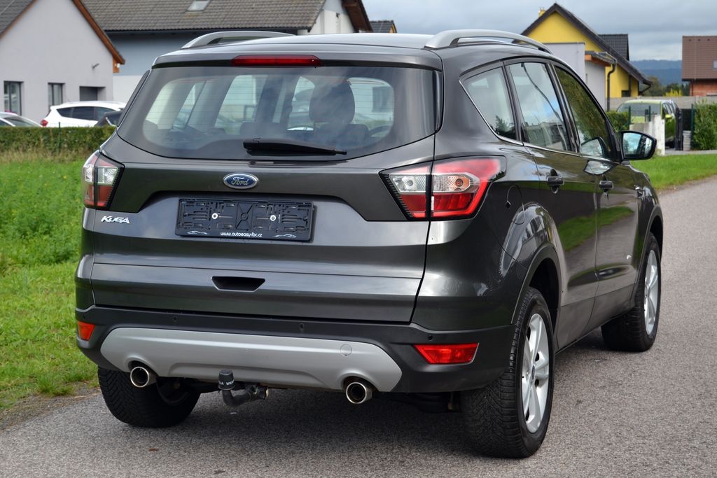 Ford Kuga 2.0 TDCi 110kW Cool&Connect 4x4 TOP STAV - 4