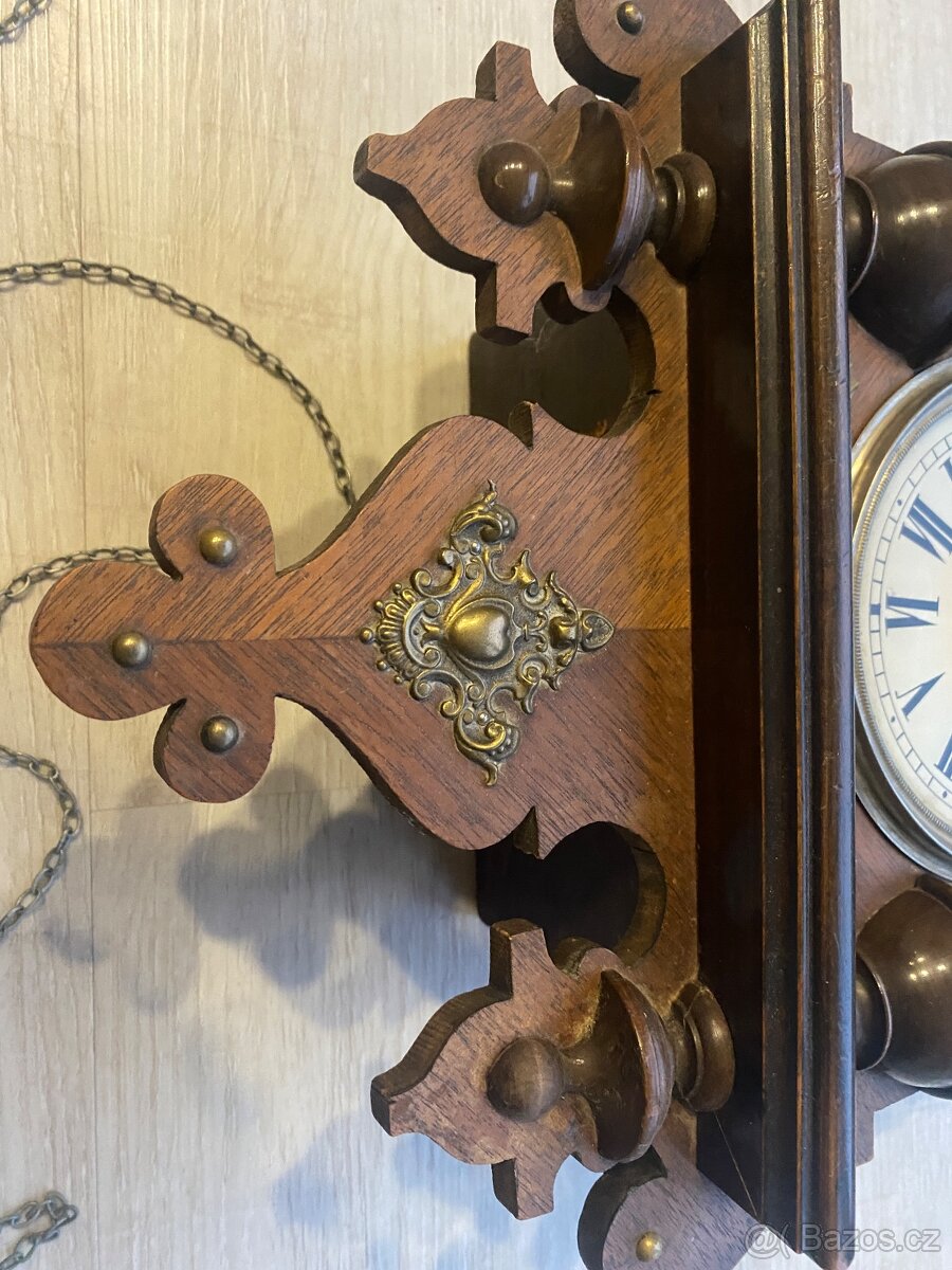 Dřevěné nástěnné hodiny - 4