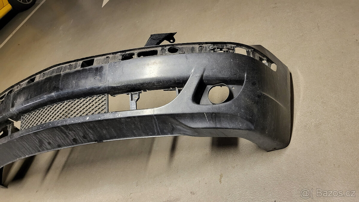 Prodám přední nárazník pro BMW E65 facelift - 4
