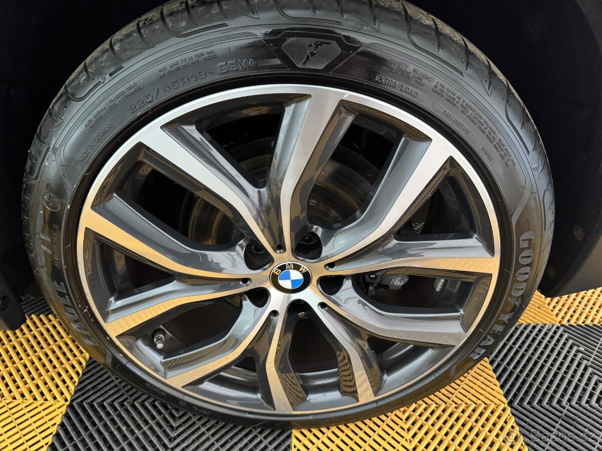 BMW X1, 2.5E 4x4 1-MAJ DPH Plug-in - 4