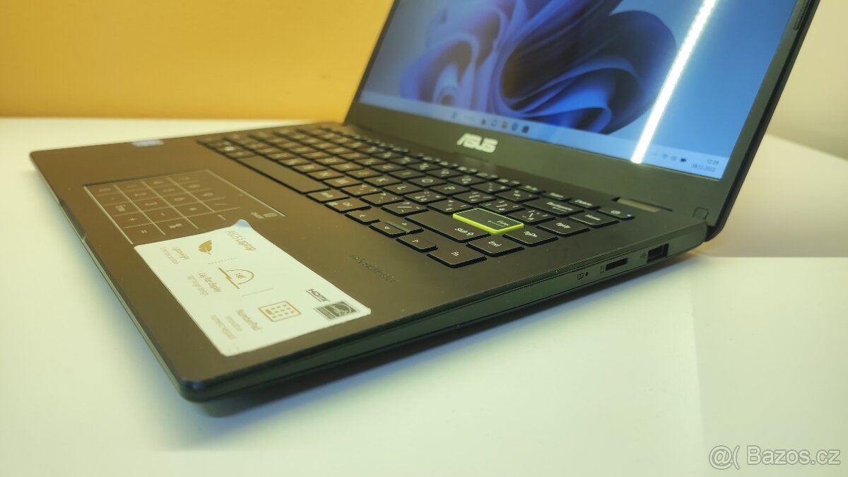 Asus VivoBook R429MA - 4