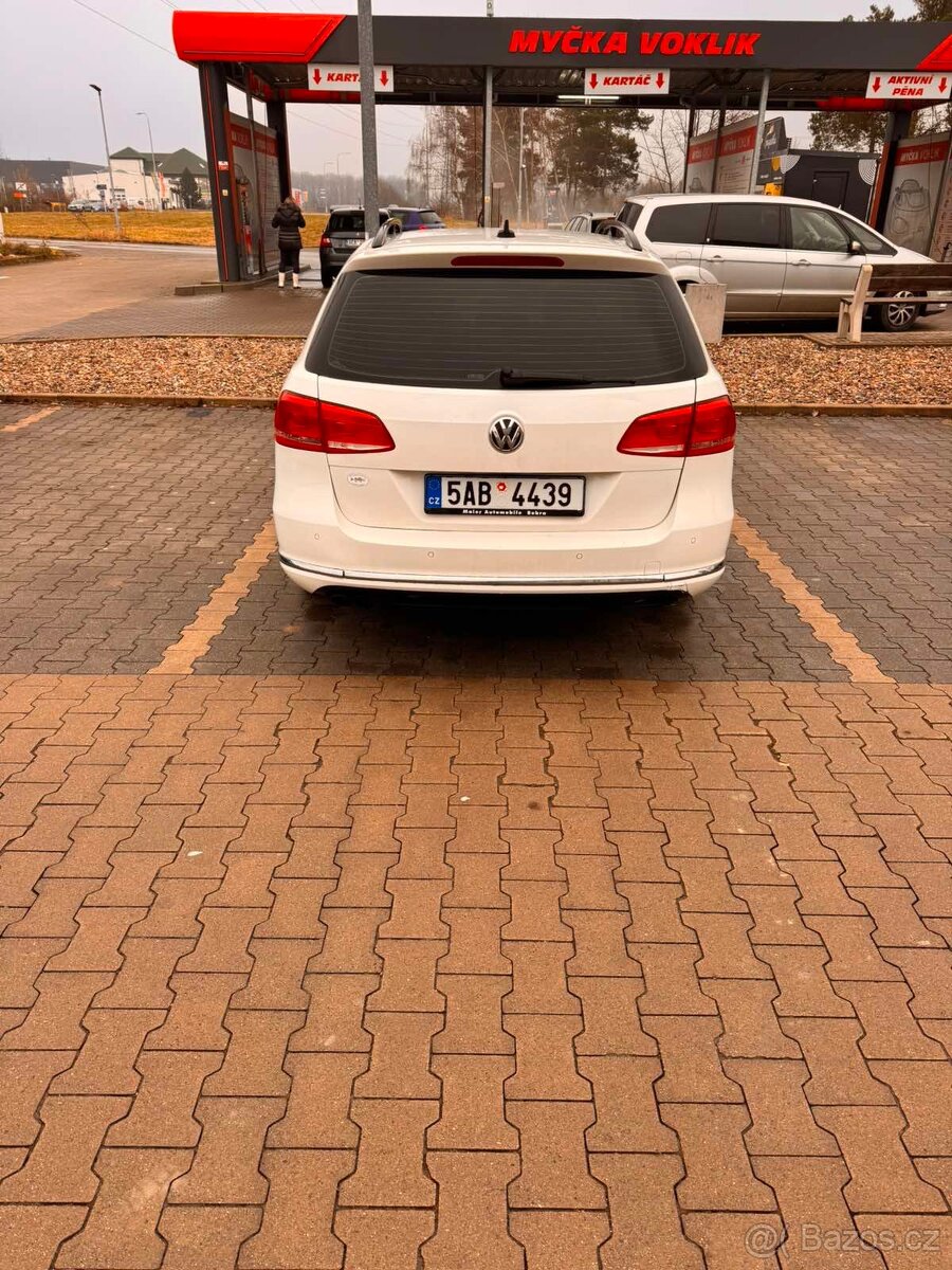 Volkswagen Passat B7 2.0 TDI DSG, 2012 - 4