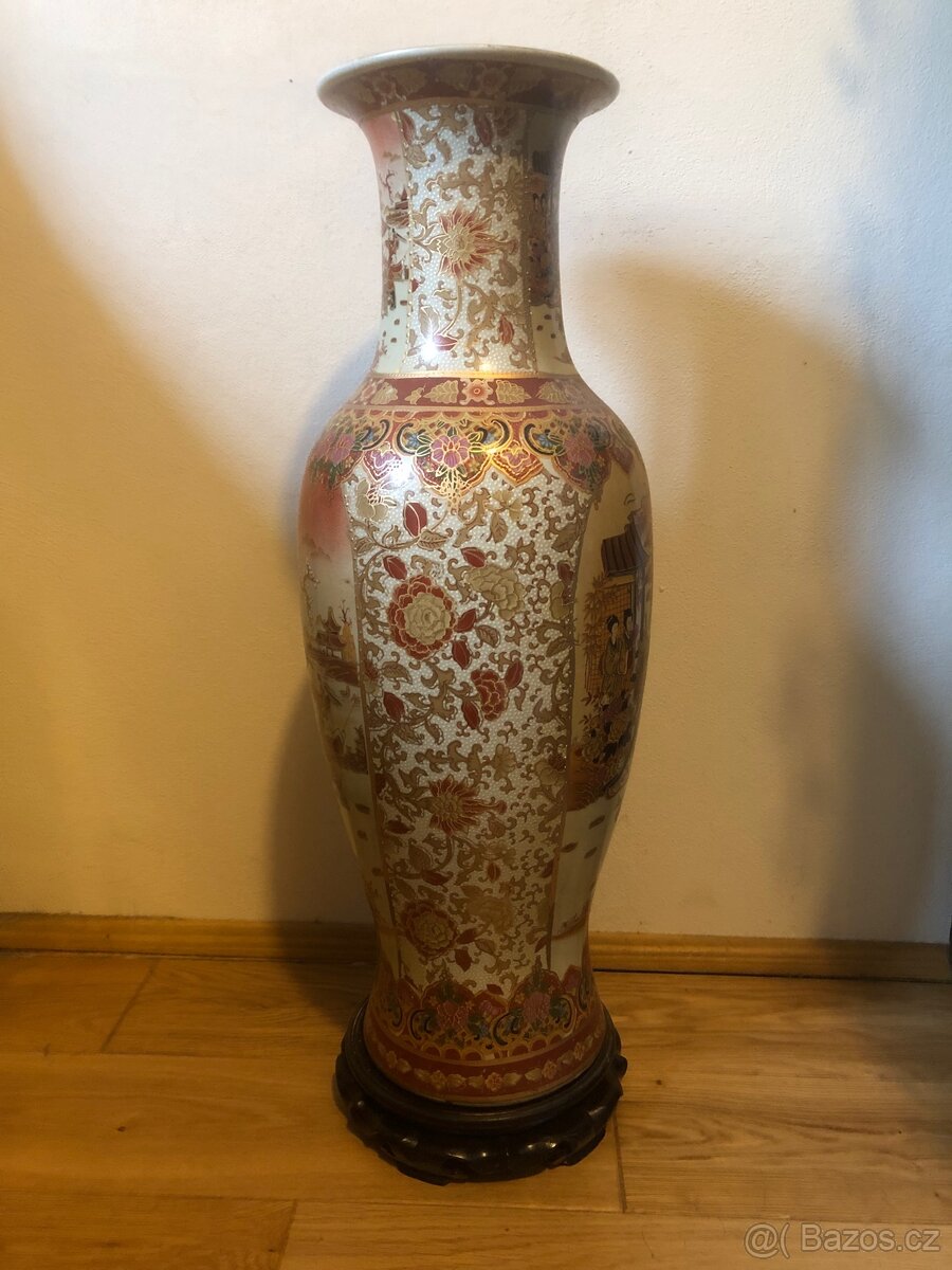 Dekorativní japonské vázy - 4