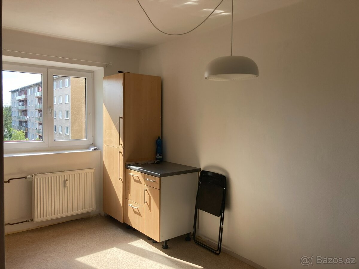 Pronájem 2+1, ul. Čechova, ČB - 4