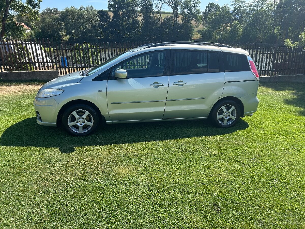 Mazda 5 - 4
