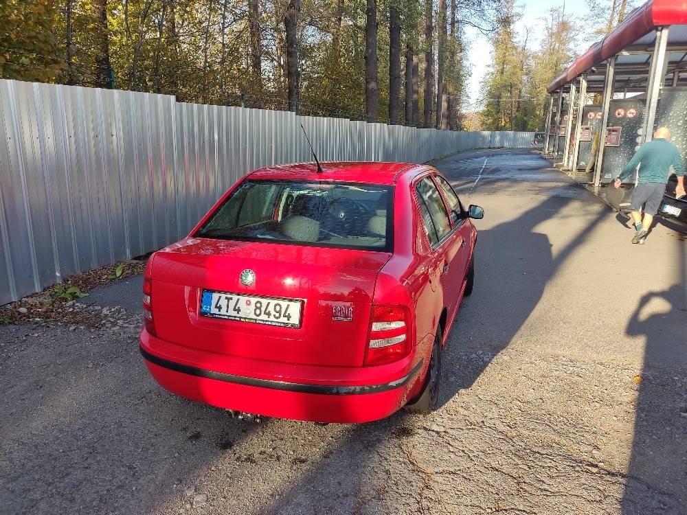 Škoda Fabie 1.4 sedan. - 4