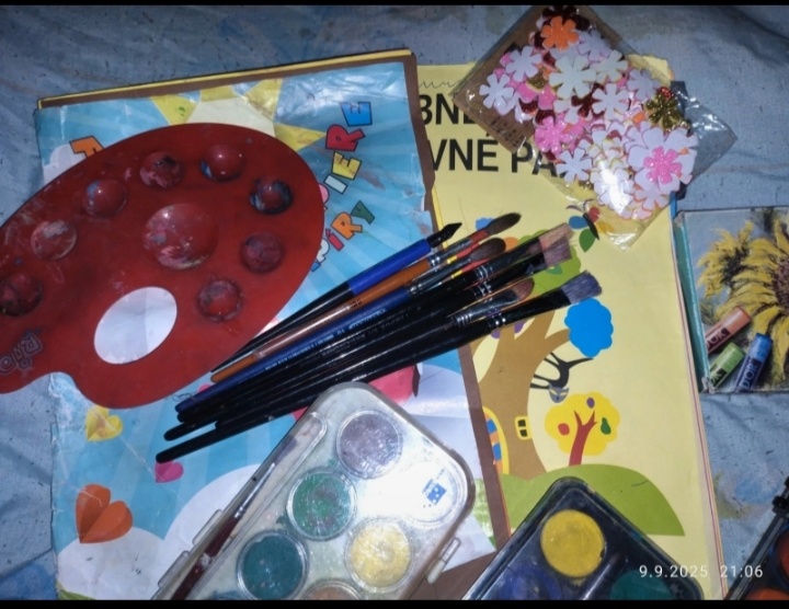 Školní potřeby - 4