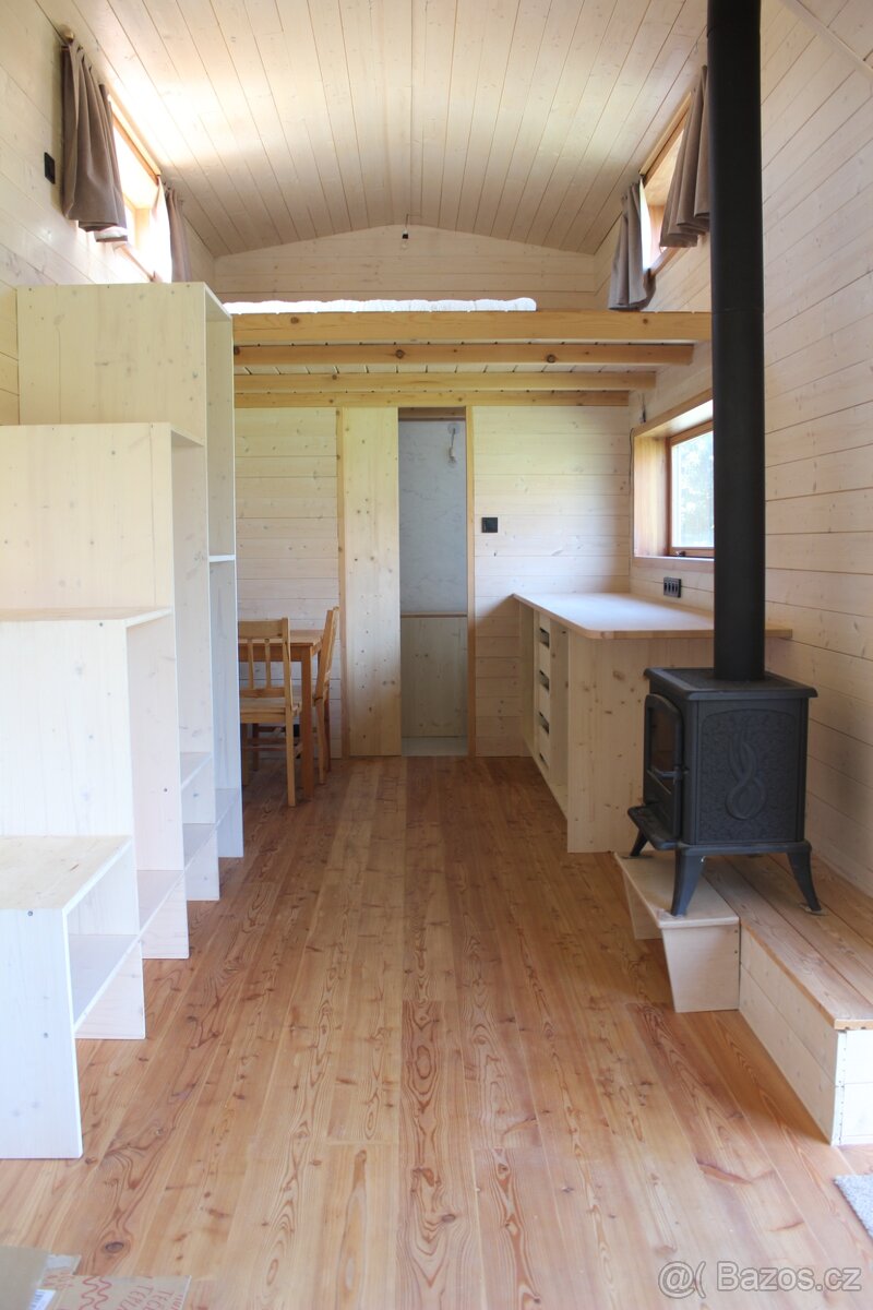 Zařízený Tinyhouse 7,5 x 2,5 x 4m - 4