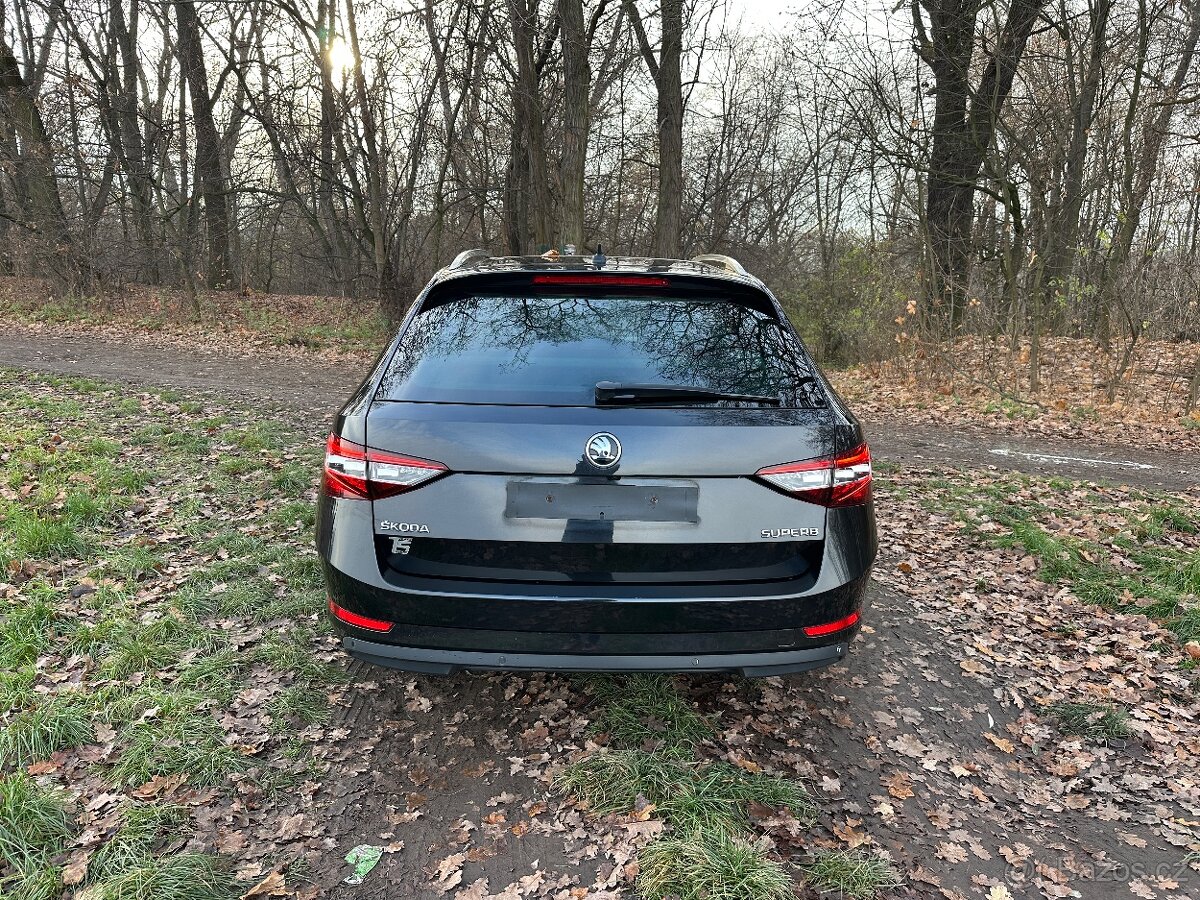 Škoda Superb 2,0 TDI 110 KW DSG L&k - 4