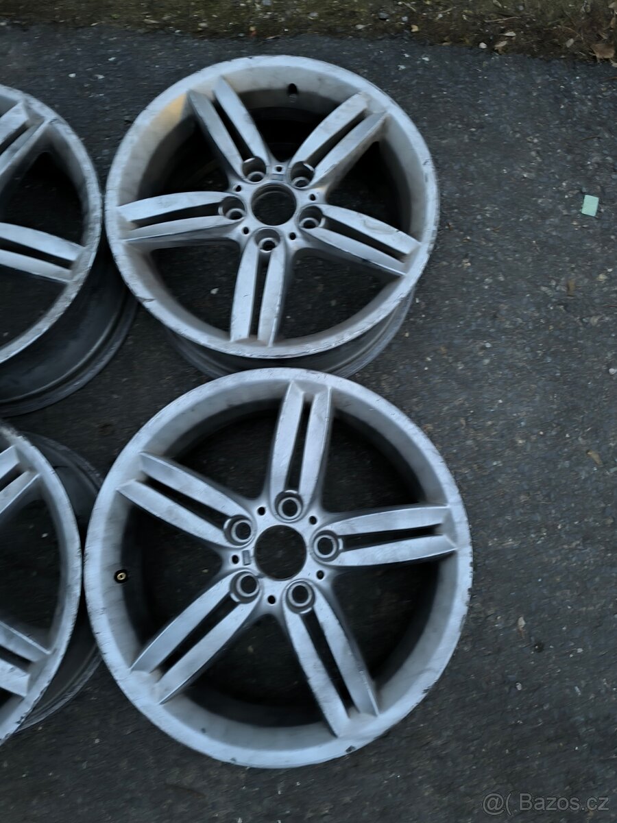 Originální Bmw Alu R18 M style 208 Sada Č.76 - 4