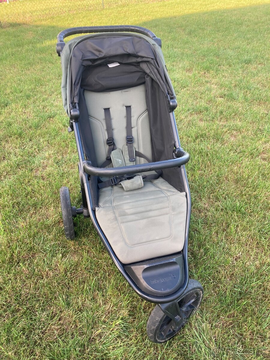 Prodám kočárek BabyJogger - 4