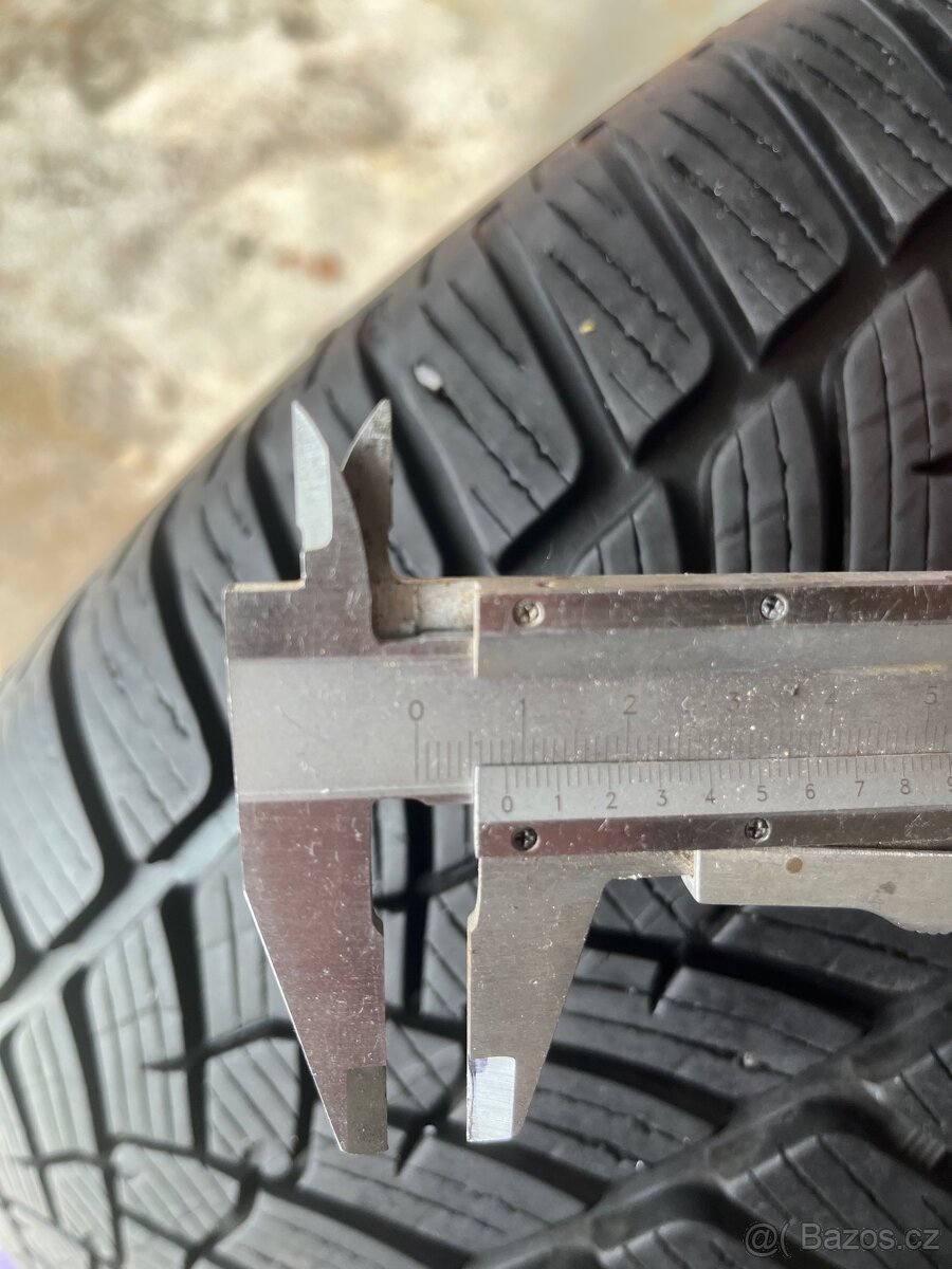 ZIMNI SADA PNEU Ford Kuga - 4