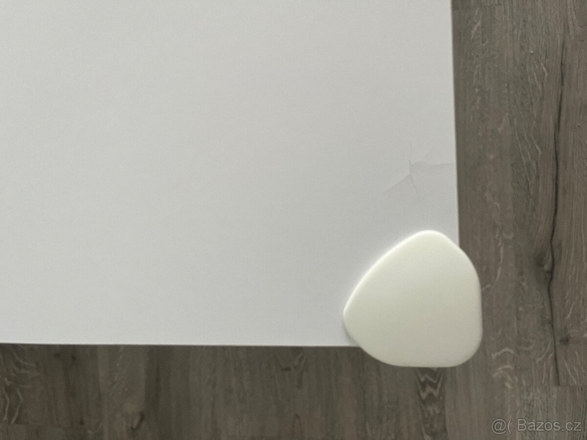 Konferenční stolek - 4