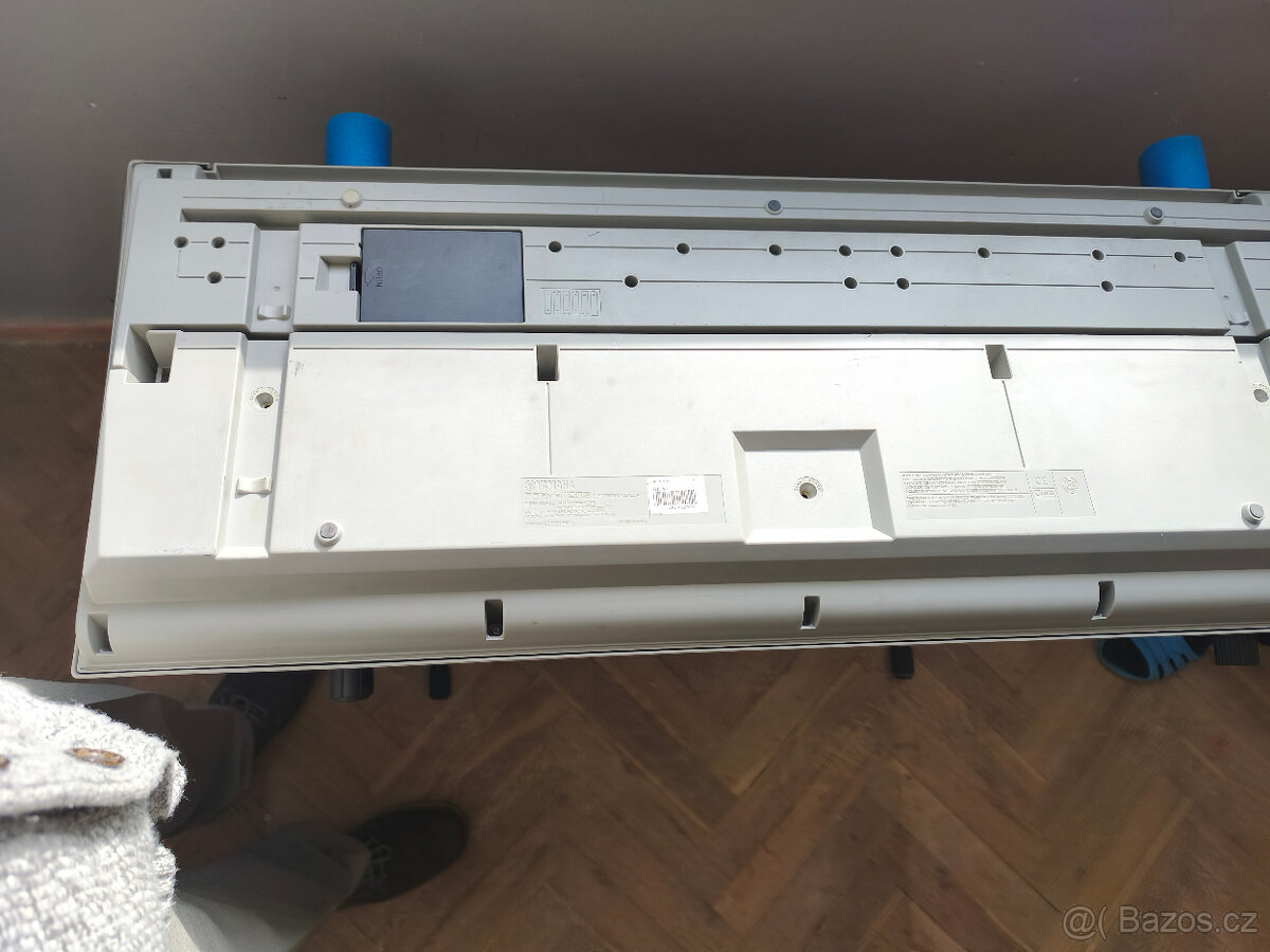 🎹 Keyboard Yamaha PSR-E303 - 4