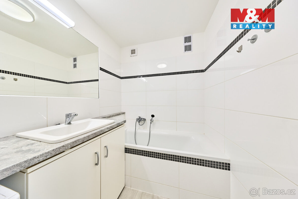 Prodej bytu 3+kk, 60 m², Broumov, ul. Dukelská - 4