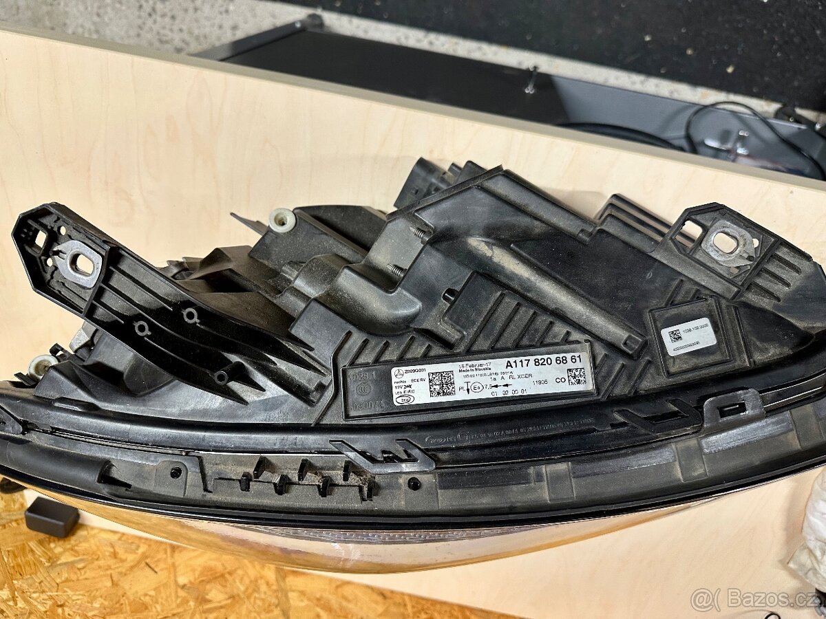 Pravé přední světlo Mercedes CLA A1178206861 - 4