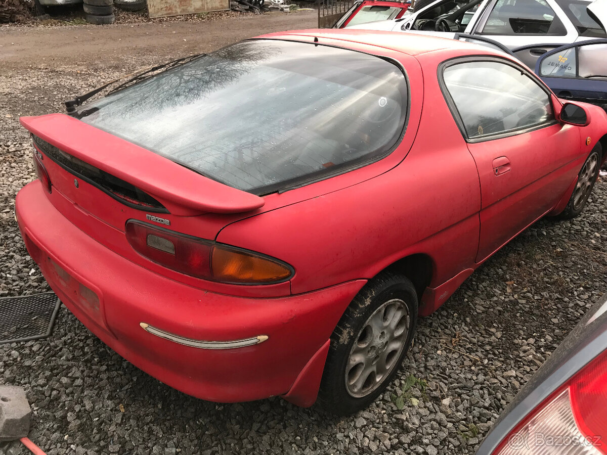 Mazda MX-3 1,8i V6 - dily z vozu - 4